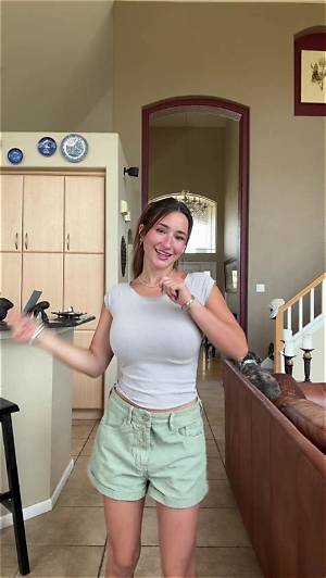 Devon Shae Content Controversy: Fact-Checking Purported Leaks and Online Claims