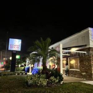 Fact-Checking Yummy House Sarasota: Health Reports, Quality Shifts, and Ownership