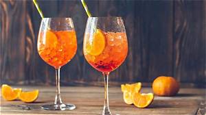 Is Aperol Spritz Actually Diet-Friendly? Nutritionists Weigh In