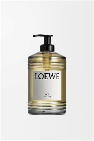 The Complete Guide to Loewe Liquid Cleansers: Scents, Performance, and Splurge Worthiness
