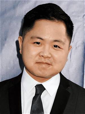 The Reality of Matthew Moy's Stature: Stereotypes, Sitcom Fame, and Han Lee