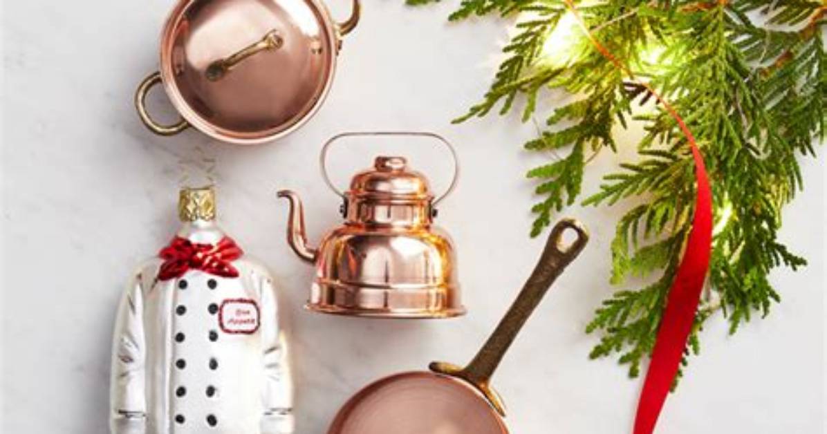 Top Gift Guide Favorite: Sur La Table's Rechargeable Frother Tops 2026 Lists