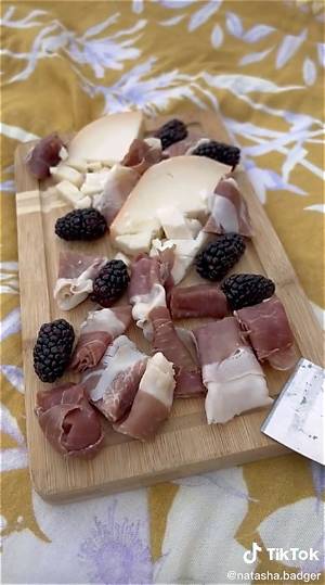 Viral Cheese Pronunciation Debate Reignites Ahead of Holiday Entertaining Season