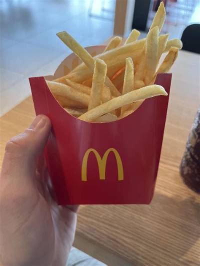 What a Medium Fry from Mcdonald's Actually Looks Like in 2026: Portion and Deal Test