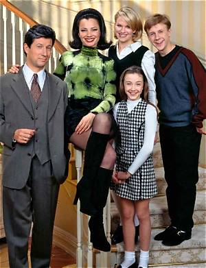 Who Played the Nanny in the Cat in the Hat? the Wild Story Behind Mrs. Kwan