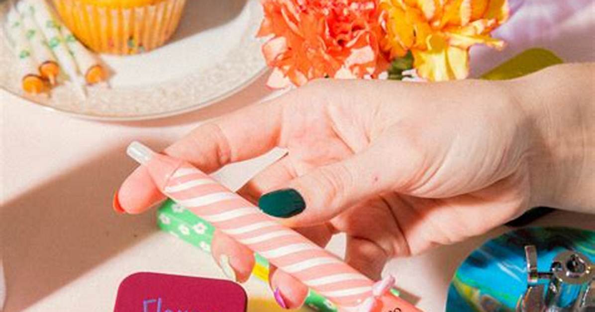 Why Food Editors Are Ditching Battery Wands for Sur La Table's Rechargeable Frother